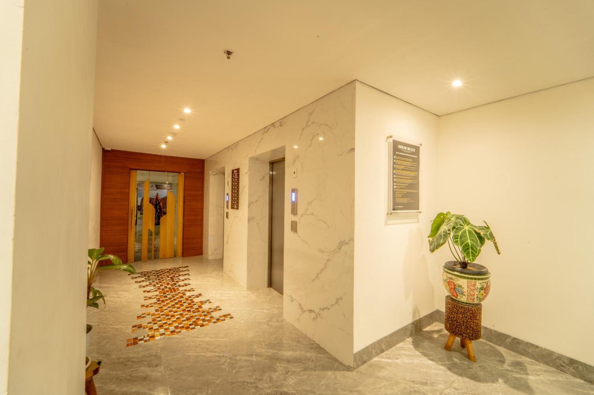 Redliving Apartemen Premium Exclusive Seturan Джокьякарта Экстерьер фото