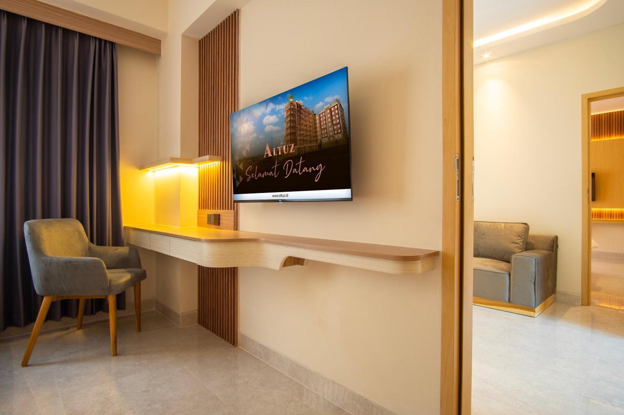 Redliving Apartemen Premium Exclusive Seturan Джокьякарта Экстерьер фото